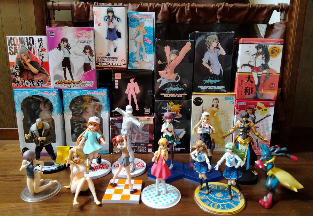超大量 アニメ フィギュア 26体 美少女 アイマス ラブライブ はたらく