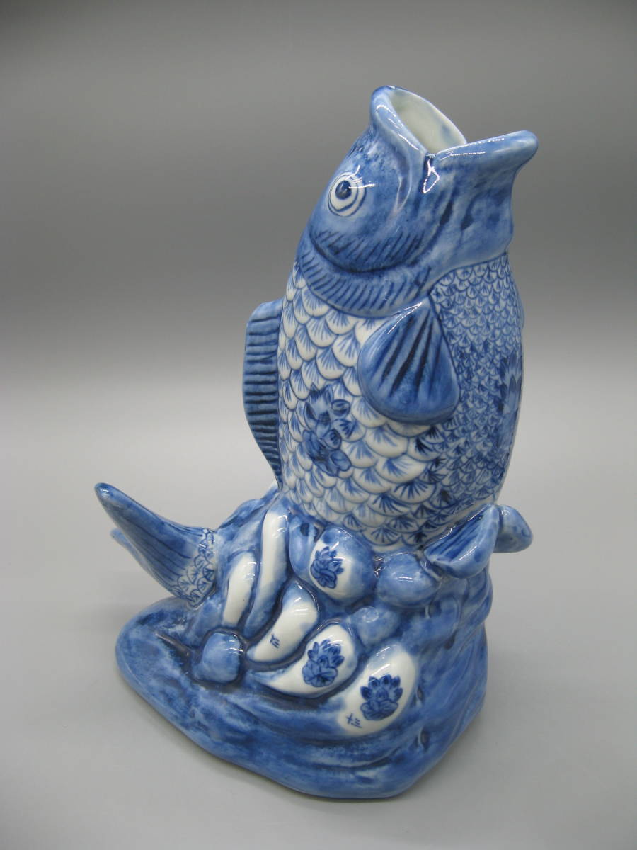 古伊万里平戸焼 染付 鯉の花生(染付)｜売買されたオークション情報 