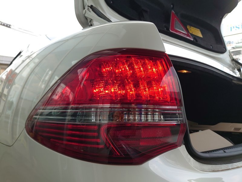 psi』 トヨタ GRS200 クラウン ロイヤルサルーン 前期 LED 左 