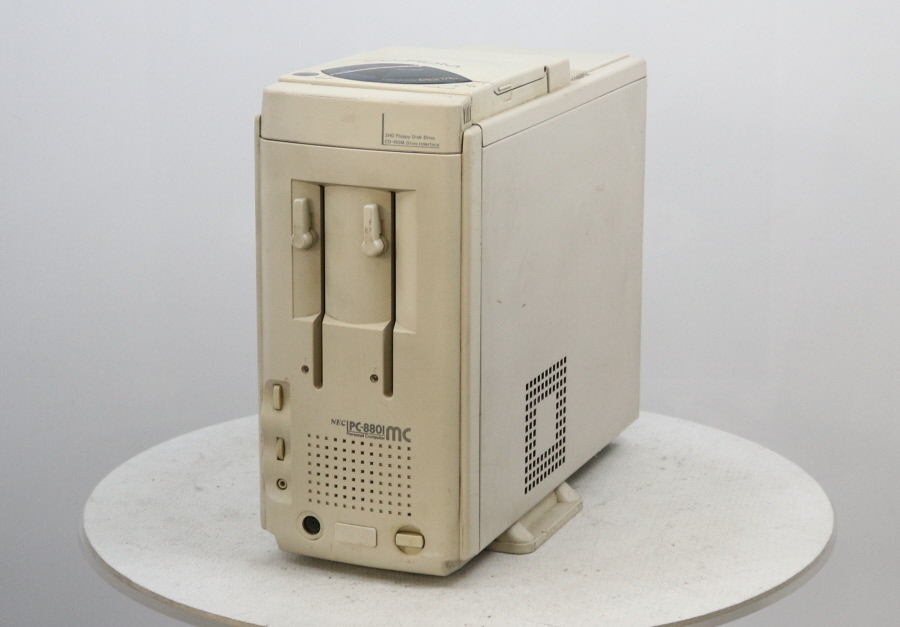 NEC PC-8801MC ジャンクサビ