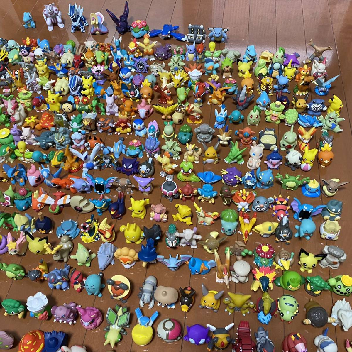 ポケモンキッズ 指人形 約800個 ソフビ アローラ ガラル メガシンカ 