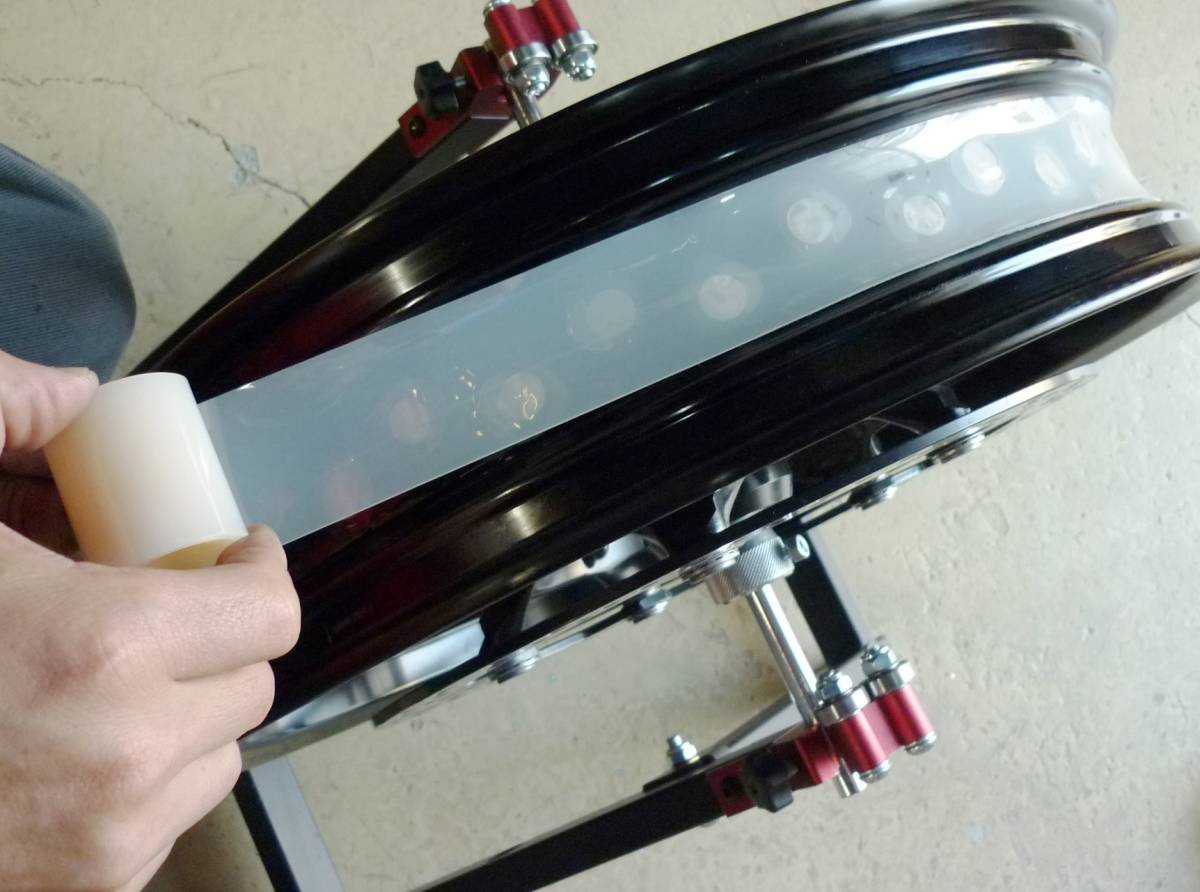 TIGER トライアンフ ニュー SPORT クリアーチューブレス Tiger OUTEX タイガー NEW | 0 バイクブロス トライアンフニュータイガー800XRxとXCxを発表| エンジン改良で 映像インプレ新旧TIGER1200を乗り比べ。“仕上げ”で印象ががらっと トライアンフ2026年モデルにアイコニックなニューカラー全12色が登場