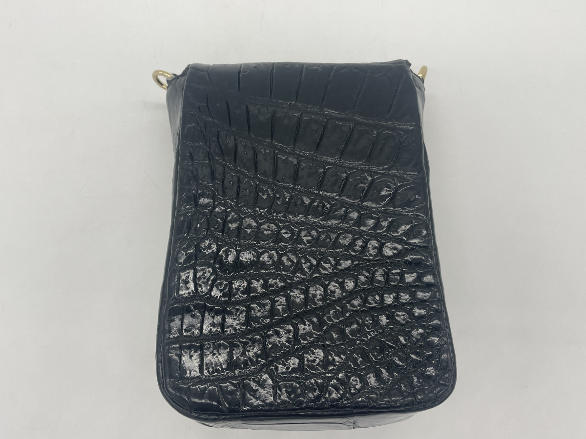 クロコダイル フラップポーチ クロスボディバッグ ショルダーバッグ 黒