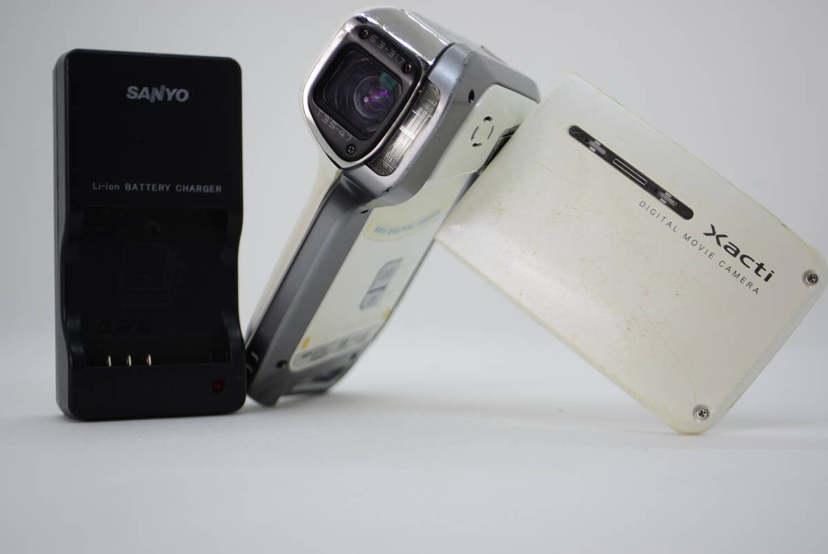 ★並品★SANYO サンヨー Xacti DMX-CA8 #627