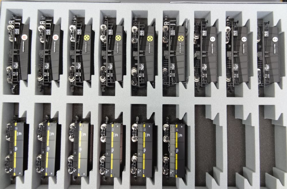 ＊ジャンク品 TOMIX Nゲージ 車両 32点 まとめ売り ジャンク品 TOMIX Nゲージ 車両 32点 まとめ売り