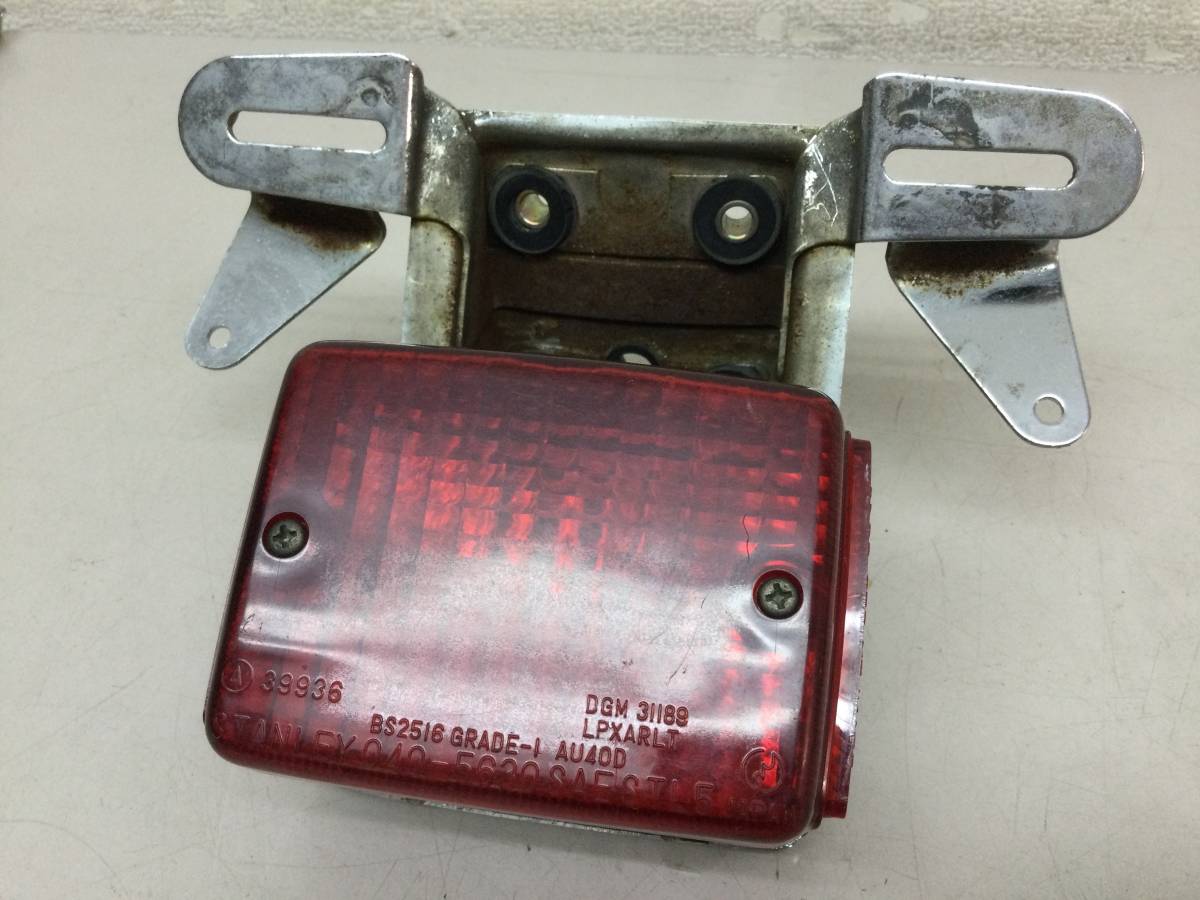 YAMAHA ヤマハ 純正 テールランプ STANLEY 040-5630 パーツ YAMAHA ヤマハ 純正 テールランプ STANLEY 040-5630 パーツ