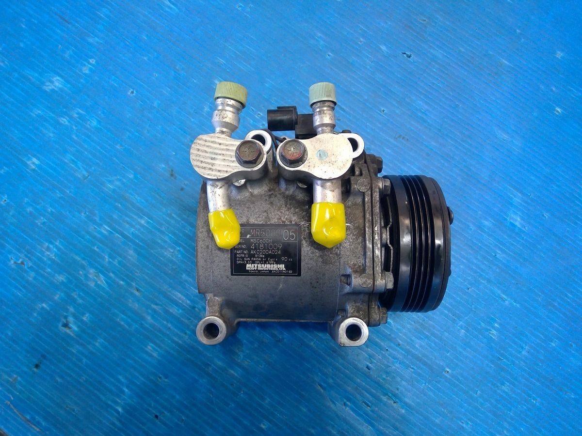 ミニキャブ U61T U62T U61V U62V リビルト エアコンコンプレッサー 