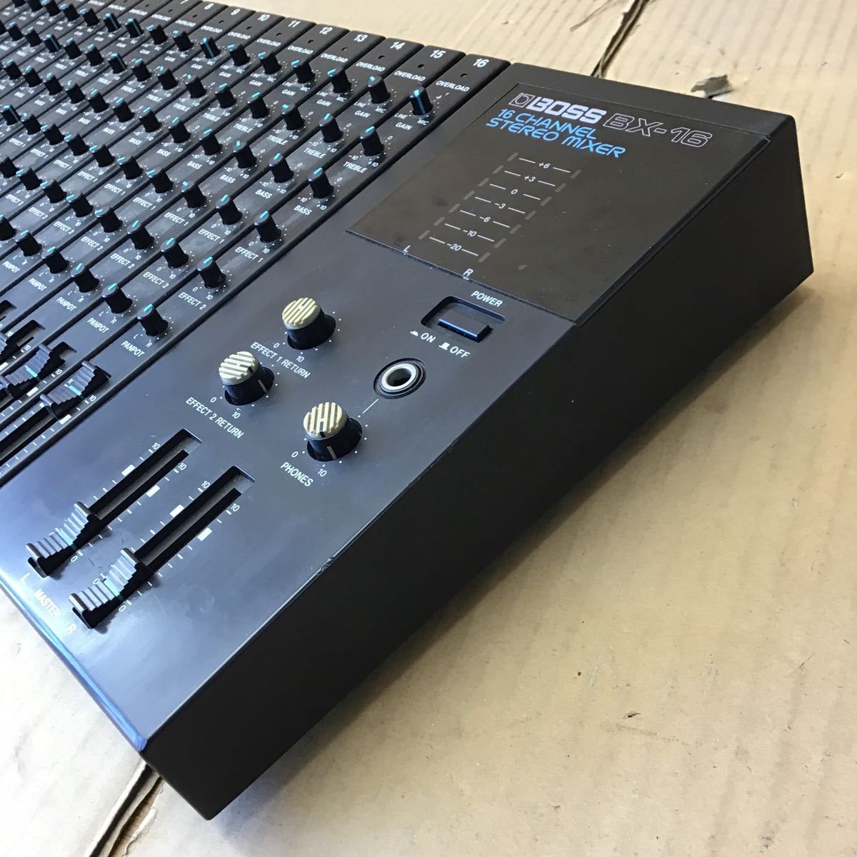 低価，大得価 ♪BOSS ボス BX-16 ステレオミキサー 現状品