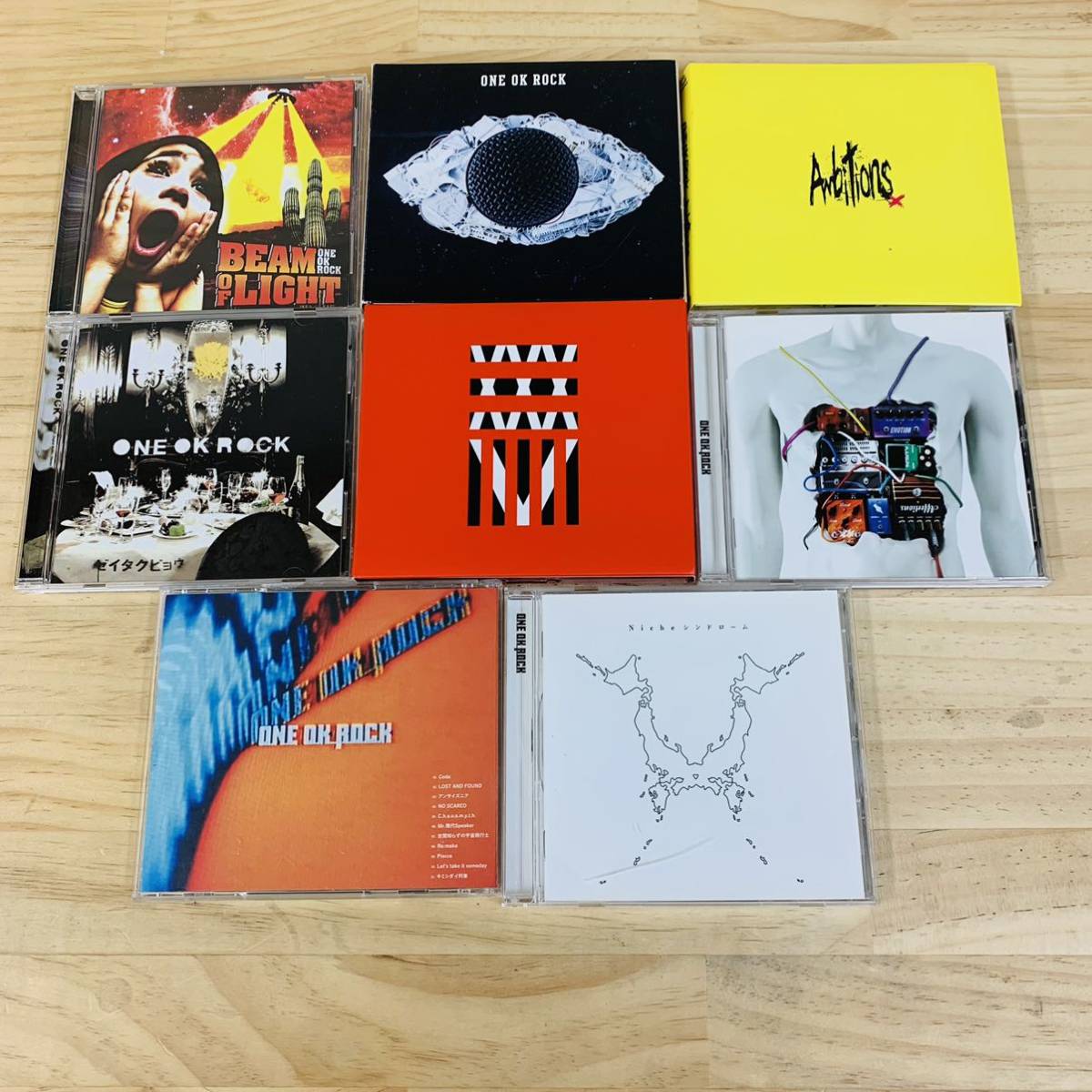 AG19677-30 まとめ売り ONE OK ROCK Ambitions ゼイタクビョウ 人生×僕