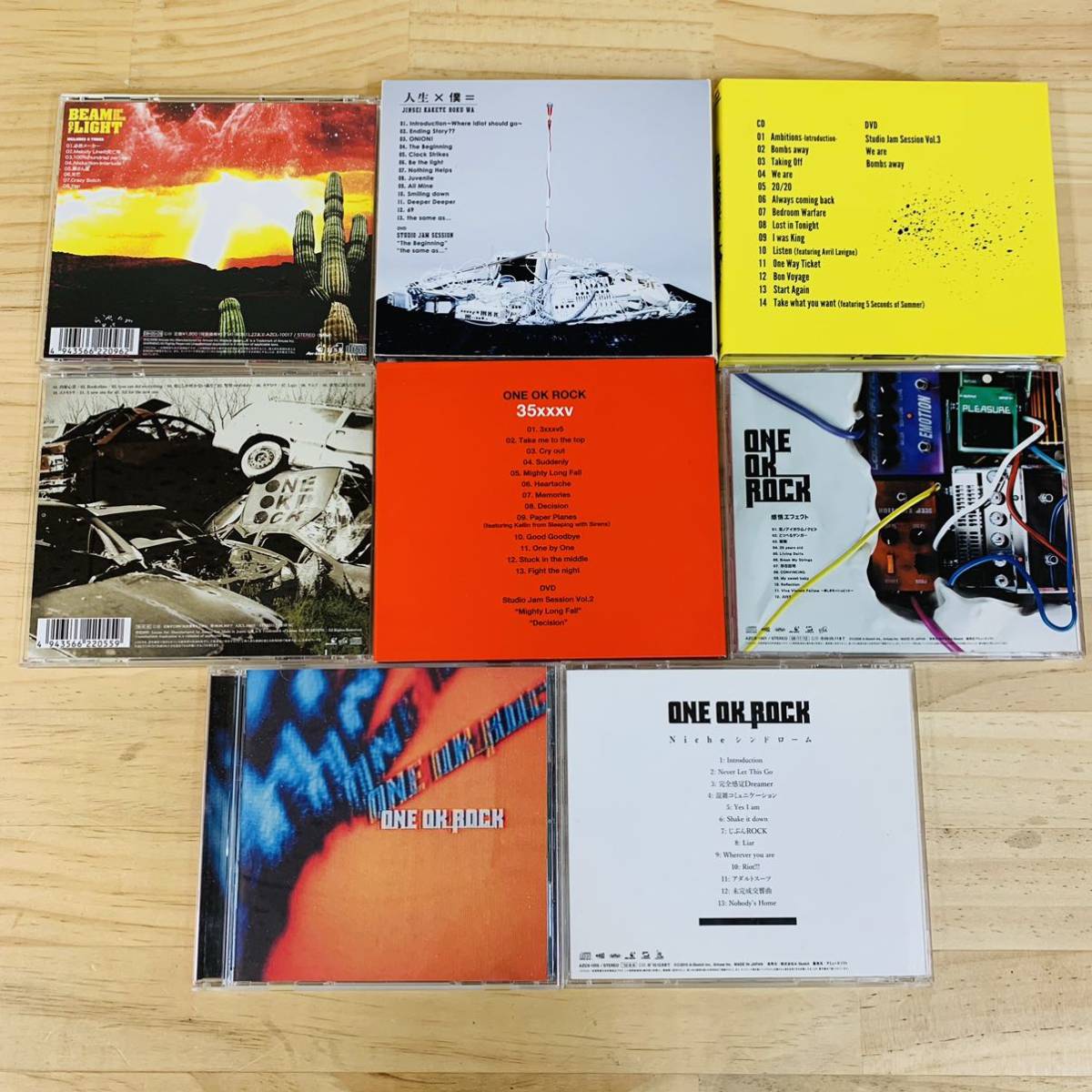 AG19677-30 まとめ売り ONE OK ROCK Ambitions ゼイタクビョウ 人生×僕