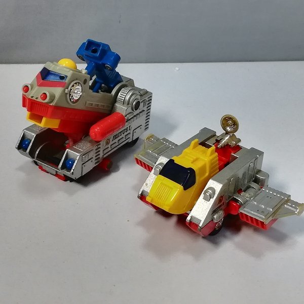 mF340a [当時物] トミー マントル合金 ファイタスⅠ Ⅱ号 恐竜戦隊
