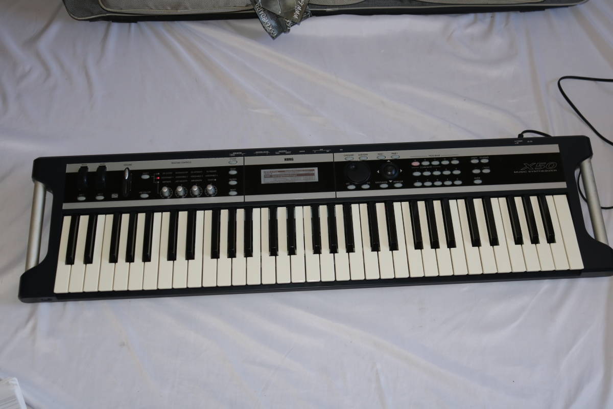 O1152 ○動作確認済○KORG○シンセサイザー○X50-61○Gig Skinz