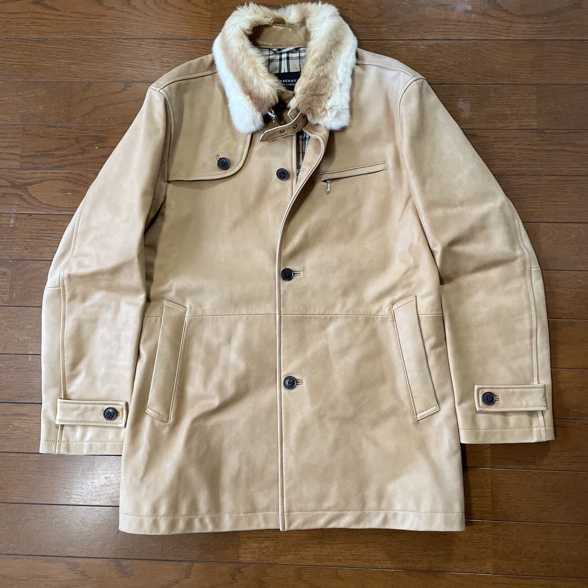 BLACK BURBERRY LABEL ラムレザー メンズ 黒 バーバリーブラックレーベル☆ファー付きベージュ羊革レザーコート