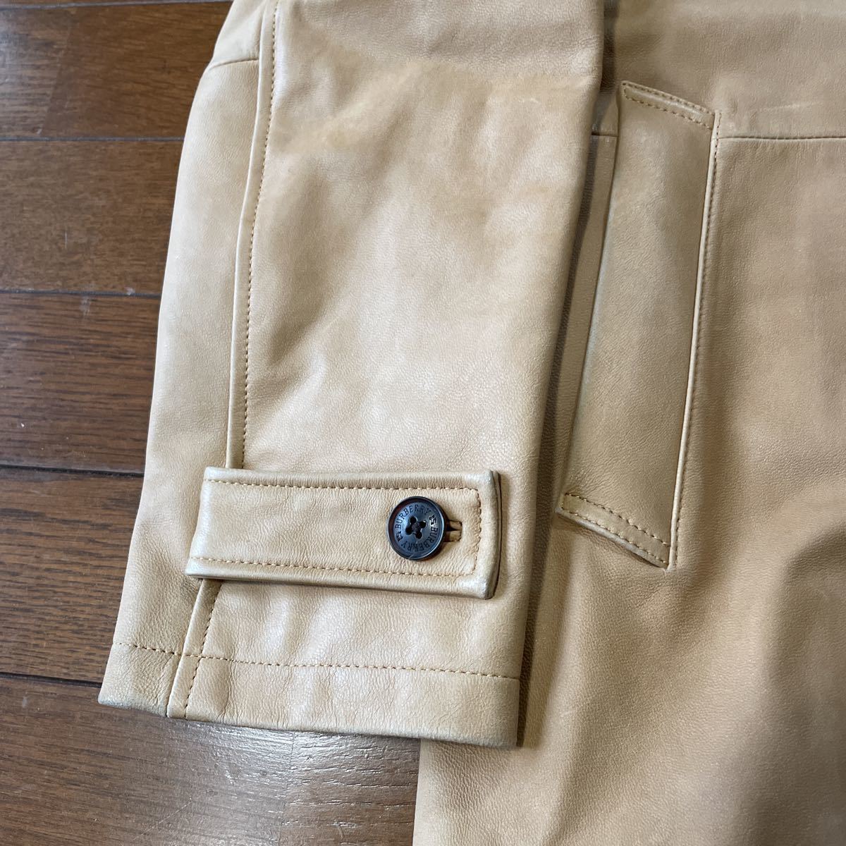 BLACK BURBERRY LABEL ラムレザー メンズ 黒 バーバリーブラックレーベル☆ファー付きベージュ羊革レザーコート