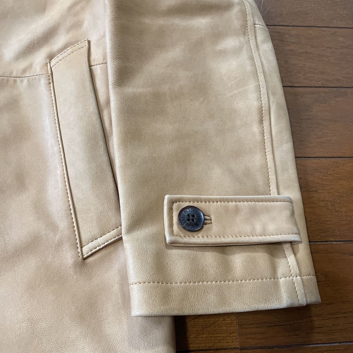 BLACK BURBERRY LABEL ラムレザー メンズ 黒 バーバリーブラックレーベル☆ファー付きベージュ羊革レザーコート