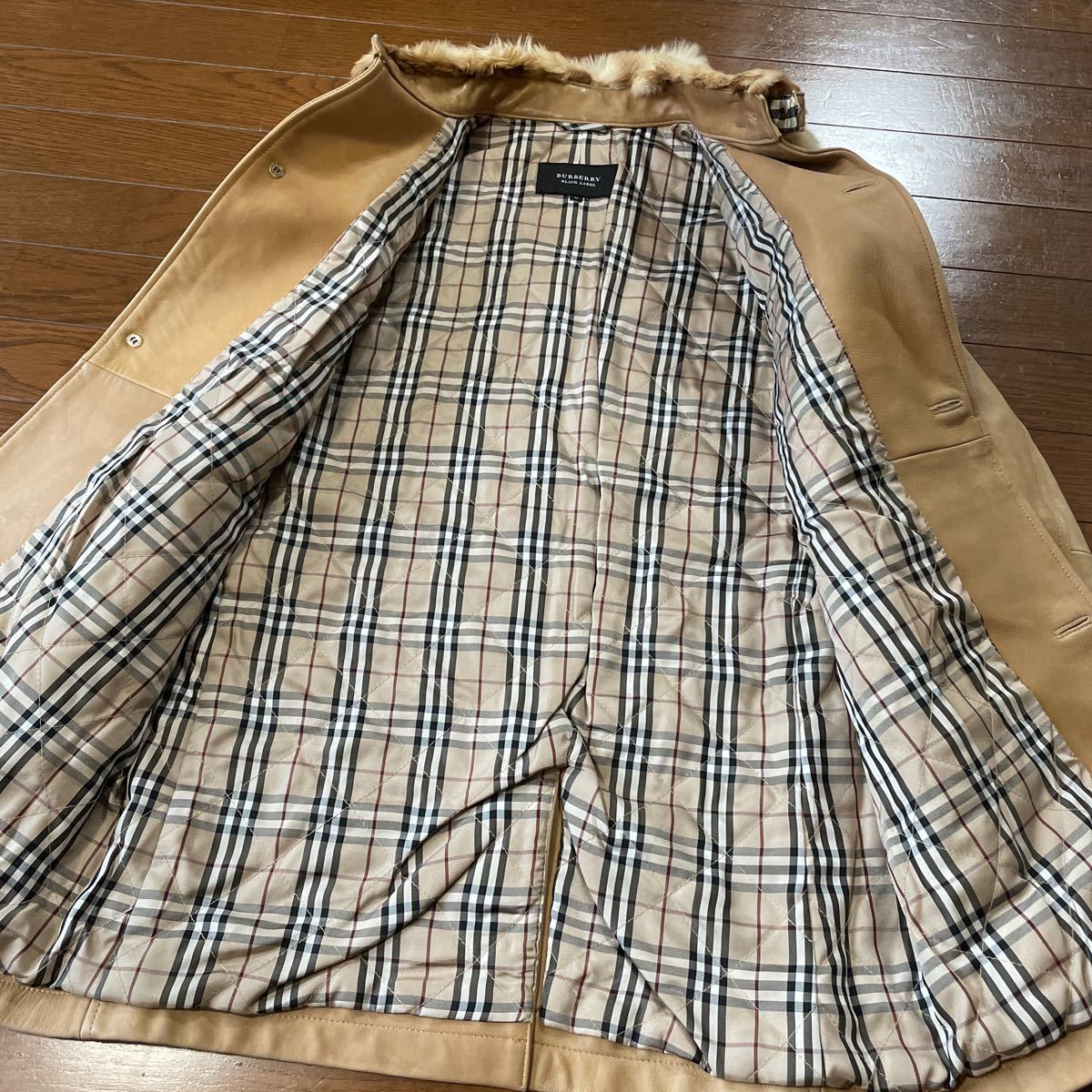 BLACK BURBERRY LABEL ラムレザー メンズ 黒 バーバリーブラックレーベル☆ファー付きベージュ羊革レザーコート