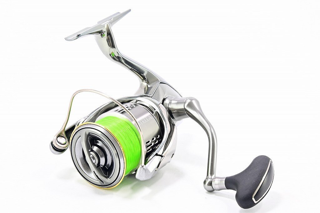 【シマノ】 18ステラ C3000MHG SHIMANO STELLAm27294 18ステラ 【公式