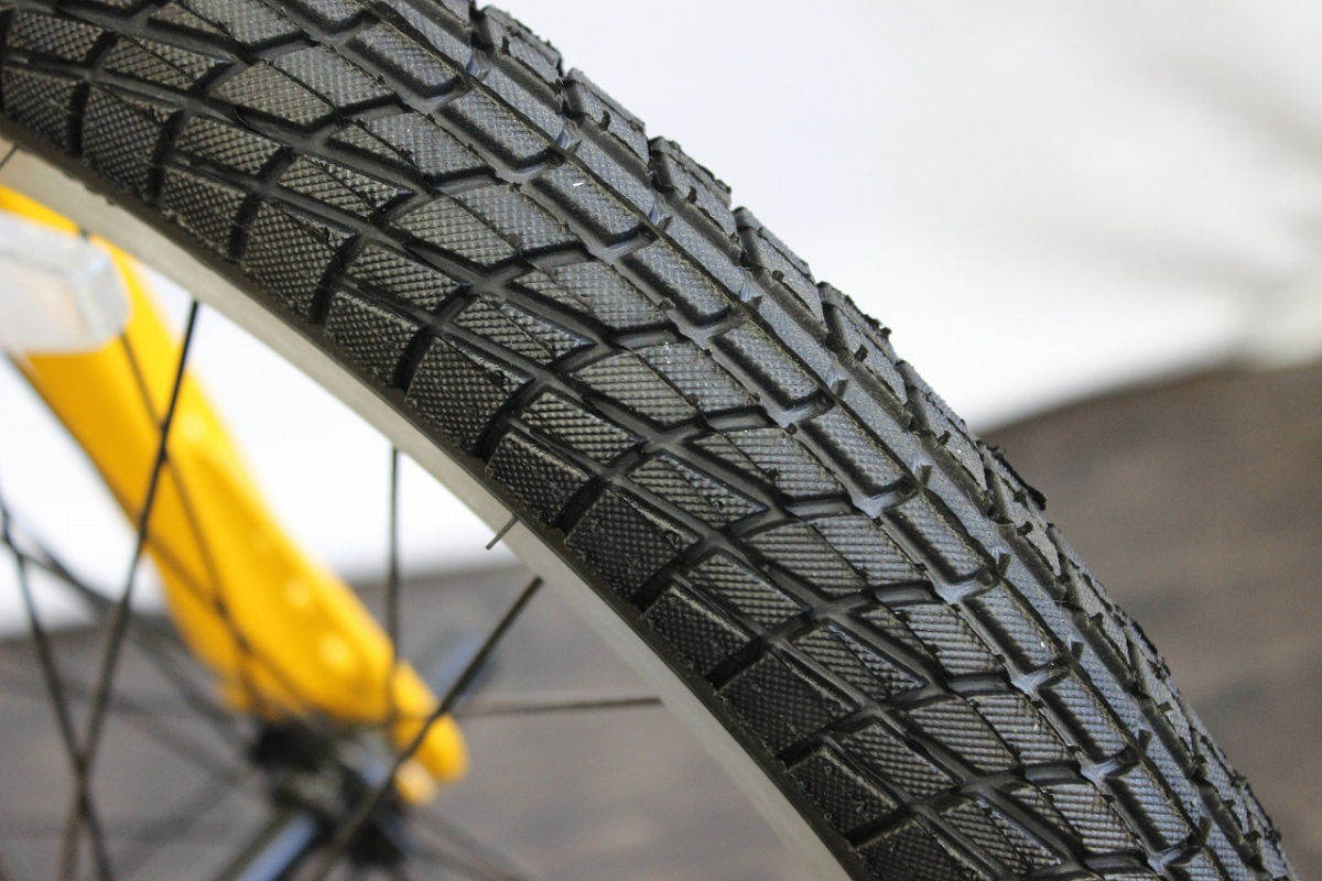行董】 ☆未使用☆ HUMMER ハマー 折り畳み式 自転車 20インチ 黄色 