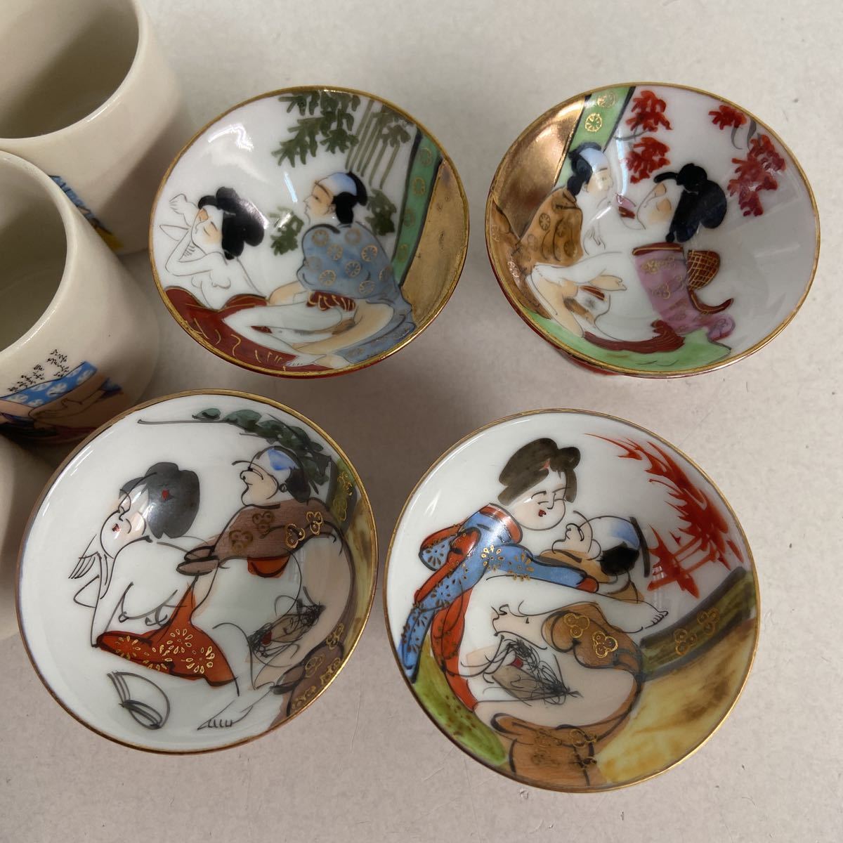 九谷焼 酒器 春画 徳利 お猪口 酒杯 色絵 金彩 九谷焼 酒器 春画 徳利 お猪口 酒杯 色絵 金彩