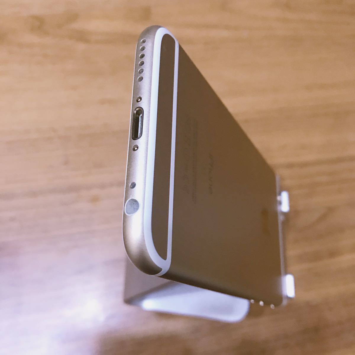 iPhone6s SIMフリー 64GB バッテリー容量85% ゴールド SIMロックなし