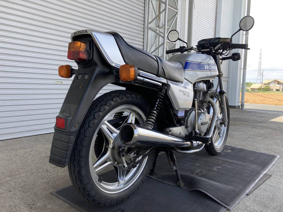 cb250n 現状 輸入旧車.国内登録済.自賠責保険1年付】ホンダ CB250N 銀青34718 程度