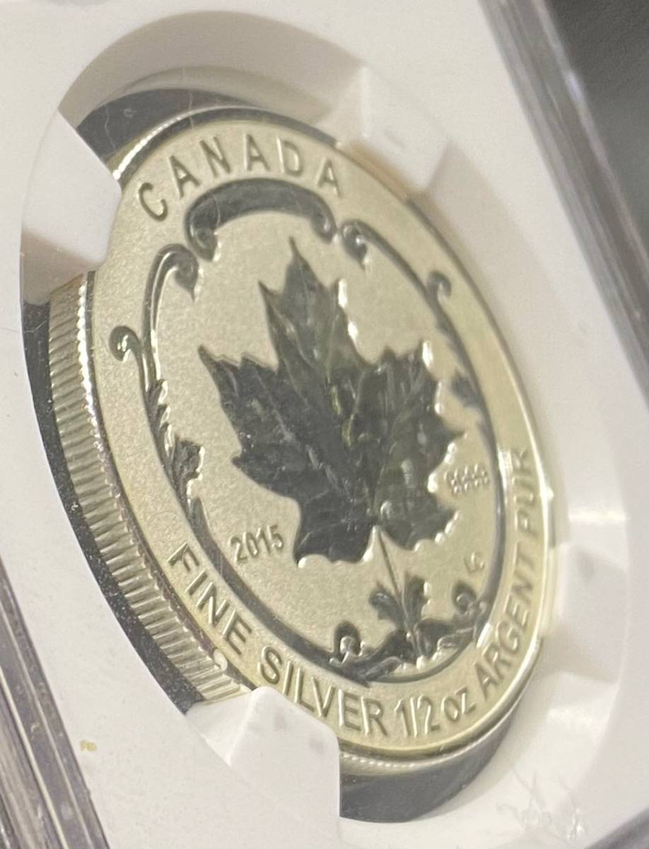 カナダ 5ドル銀貨 1oz 2015 メイプルリーフ 紅葉 アンティーク加 貨幣