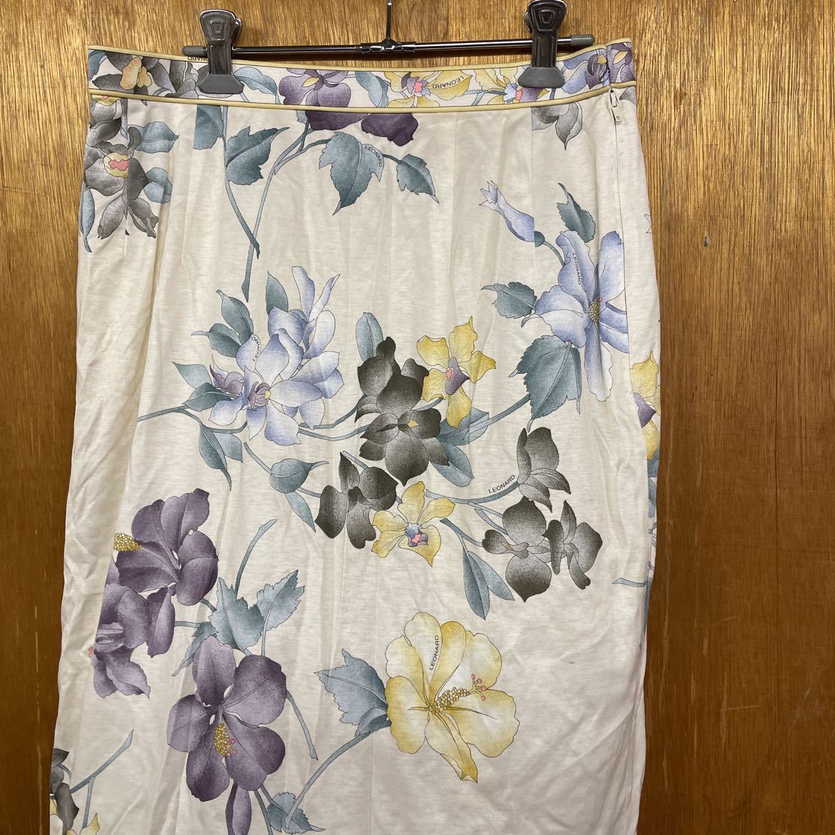 LEONARD レオナール フラワー 花柄 スカート 76 LEONARD 花柄