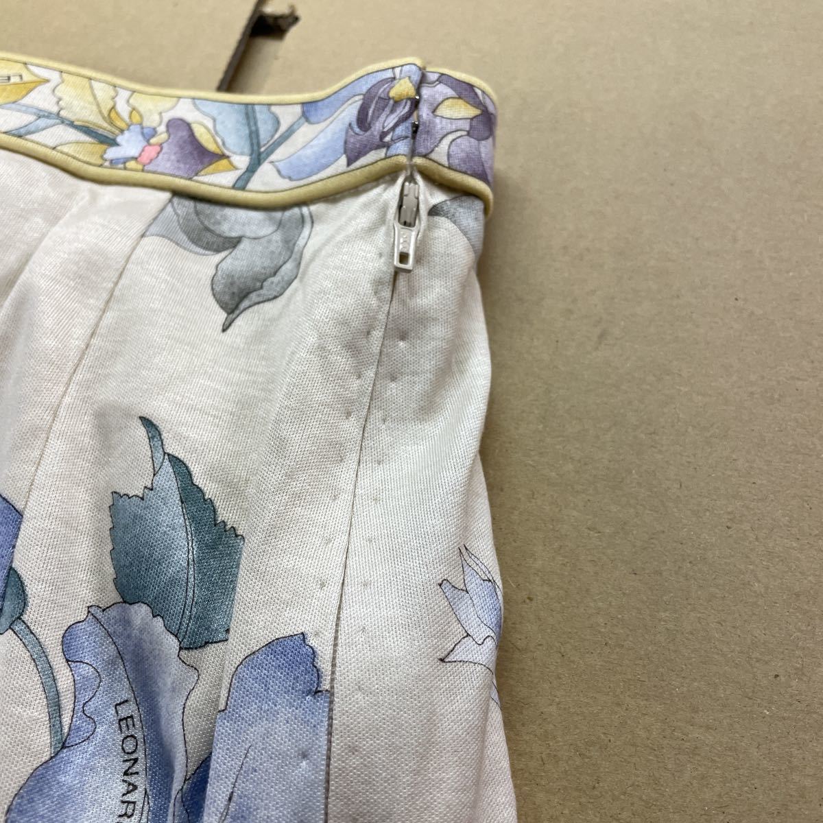 LEONARD レオナール フラワー 花柄 スカート 76 LEONARD 花柄