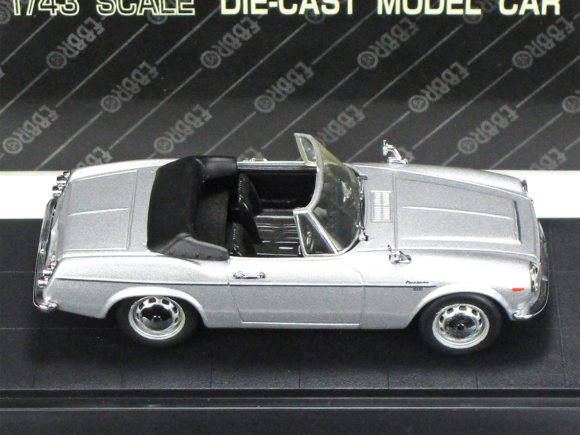 エブロ黒箱◇ダットサン・フェアレディ2000(SR311)◇シルバー◇1/43 