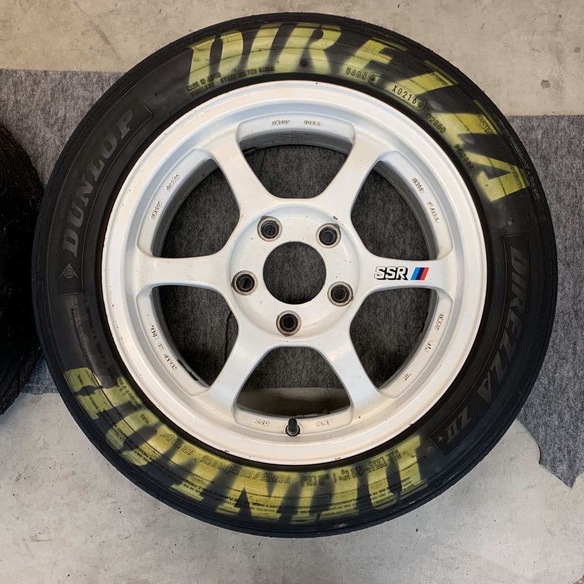SSR TypeC 15インチ 4本（Yahoo!オークション - 軽量 SSR タイプC 15 