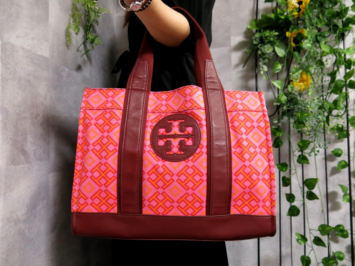 爆買い，送料無料 TORY BURCH トリーバーチ エラ キャンバス カーフ レザー 本革 トート バッグ ボルドー ピンク オレンジ G金具 A4 Js28050(かばん、バッグ)｜売買されたオークション情報、yahooの商品情報をアーカ かばん、バッグ