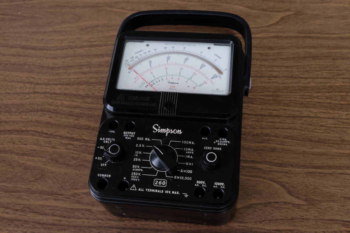 Simpson 260 Series 8 マルチメーター