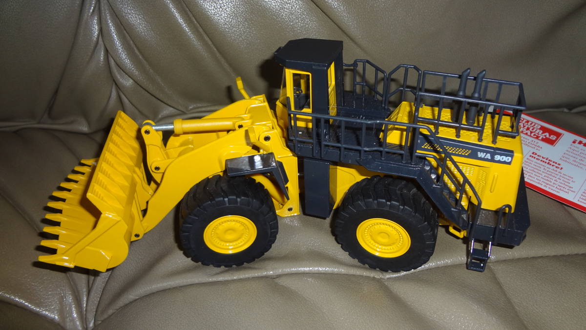 WA900-3 1⁄50 Komatsu JOALコマツ ホイールローダー（1⁄50スケール 