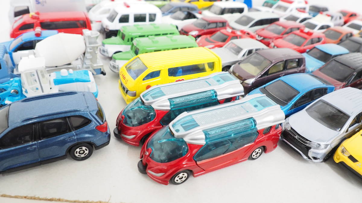 トミカ おまとめ12個 お買い得！まとめ売り (Y161) Takara Tomy