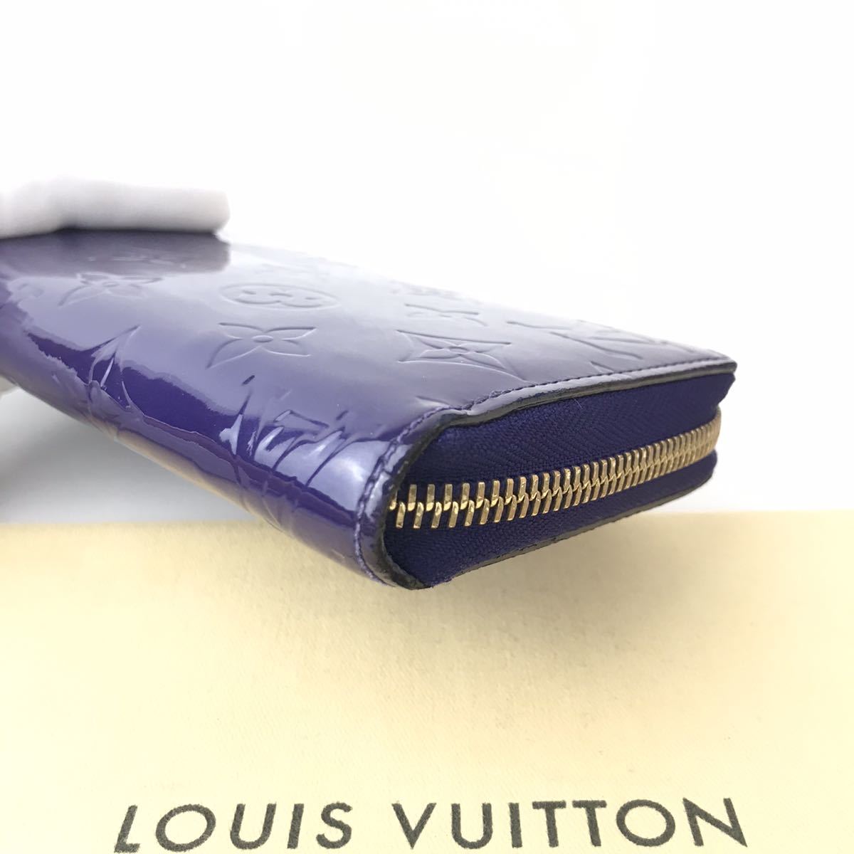LOUIS VUITTON　ジッピーウォレット ヴェルニ　長財布　ネイビー系 超極希少】ルイヴィトン 新形ジッピーウォレット ネイビー 紺
