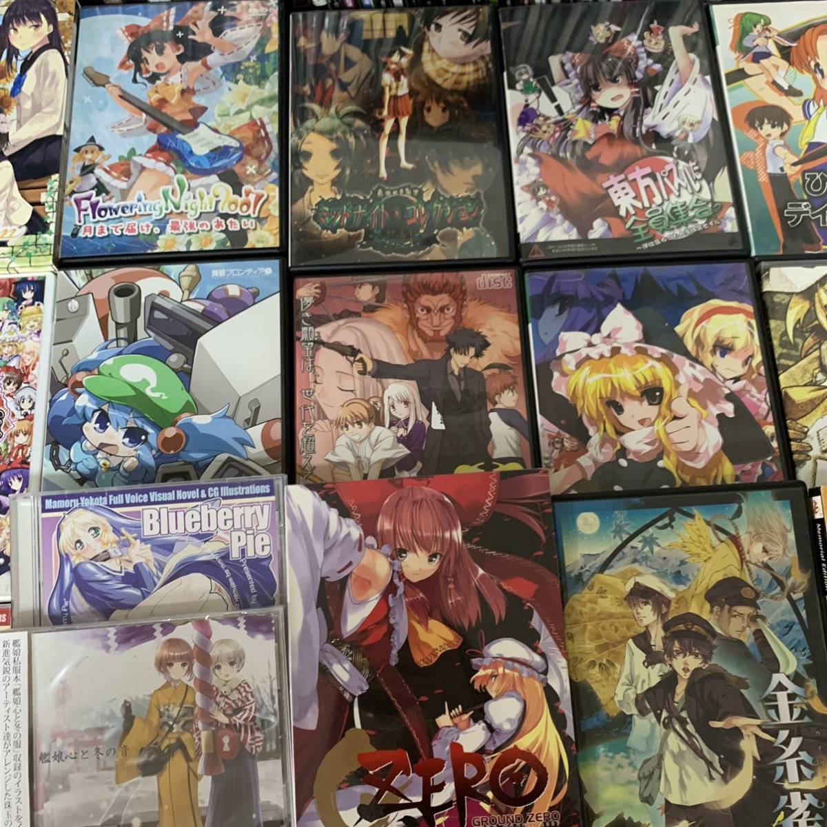 100円スタート】同人ソフト 音楽CD ゲーム イラストCG集 大量 福袋 