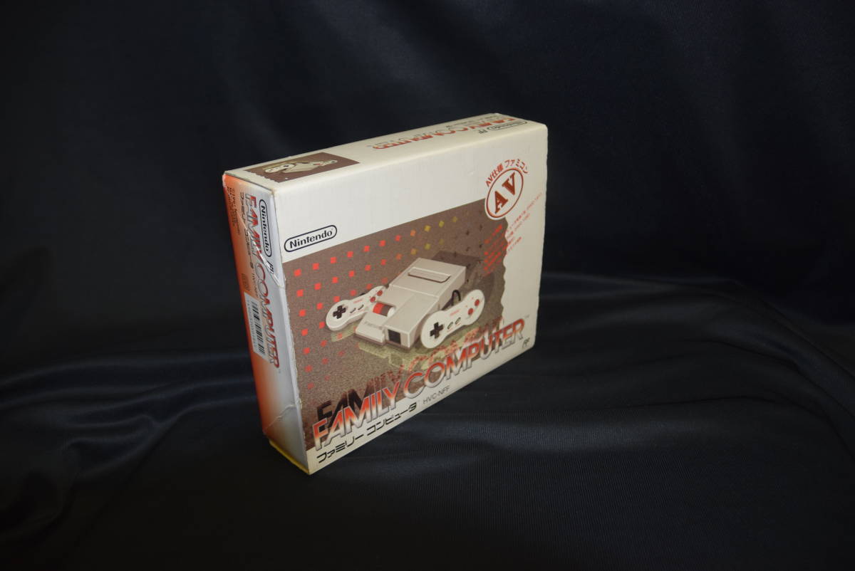 ファミコンハード ニューファミコン 本体 箱・説明書 ニューファミコン