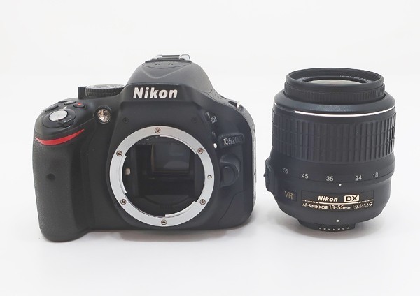 ◇【Nikon ニコン】D5200 18-55 VR レンズキット デジタル一眼カメラ
