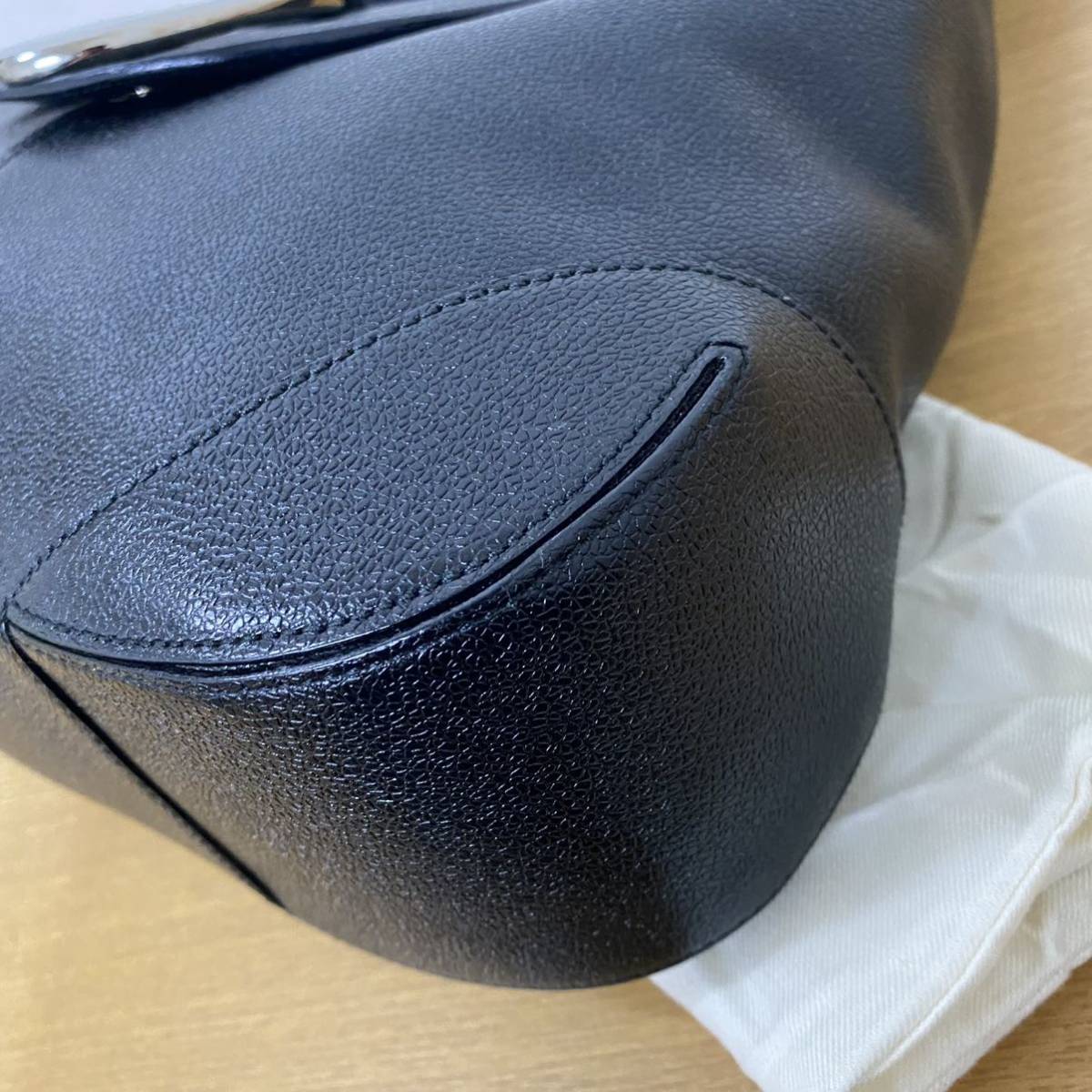 BVLGARI ブルガリ ワンショルダーバッグ レザー 黒 ブラック 