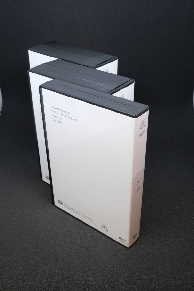 007 コレクターズDVD-BOX(23枚組)(初回生産限定) 007/スペクター収納