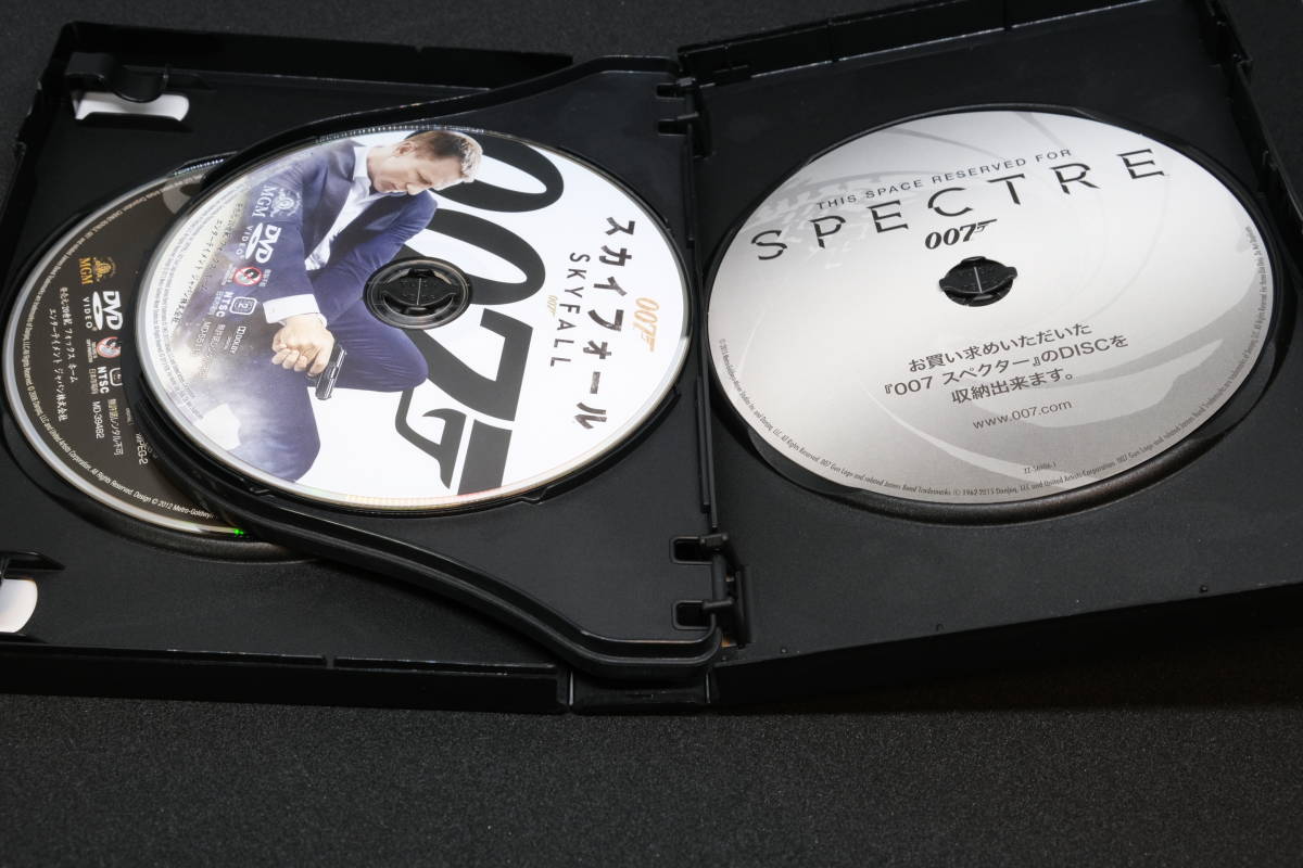 007 コレクターズDVD-BOX(23枚組)(初回生産限定) 007/スペクター収納