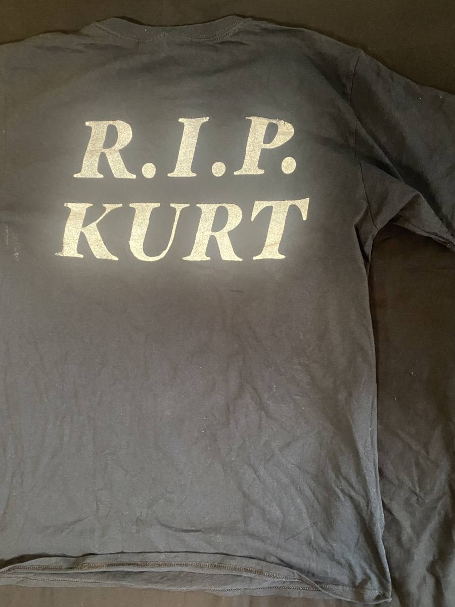 ニルヴァーナ NIRVANA カートコバーン Kurt Tシャツ KURT COBAIN rip
