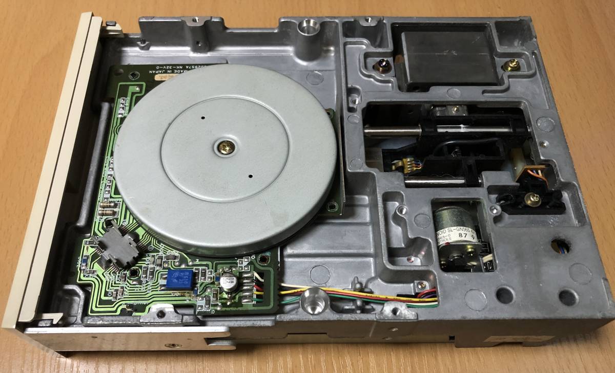 NEC 5インチフロッピーディスクドライブ FD1155D PC-9801用 フロント