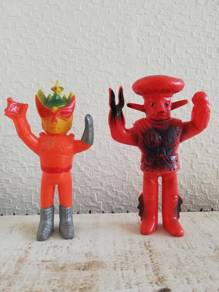 アストロミュー5 ゴールドビーナ バドー星人 中嶋製作所 変身  