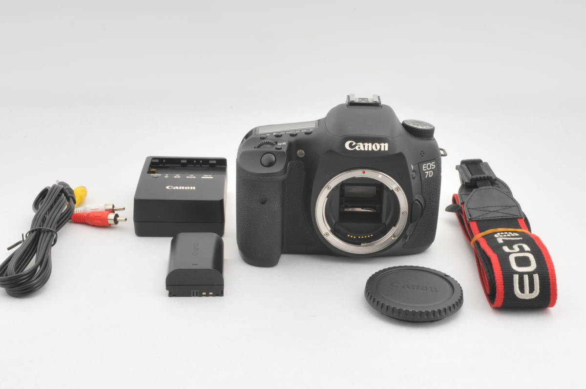 〓美品〓Canon キャノン EOS 7D ボディ #2067 EOS 7D Canon 純正 