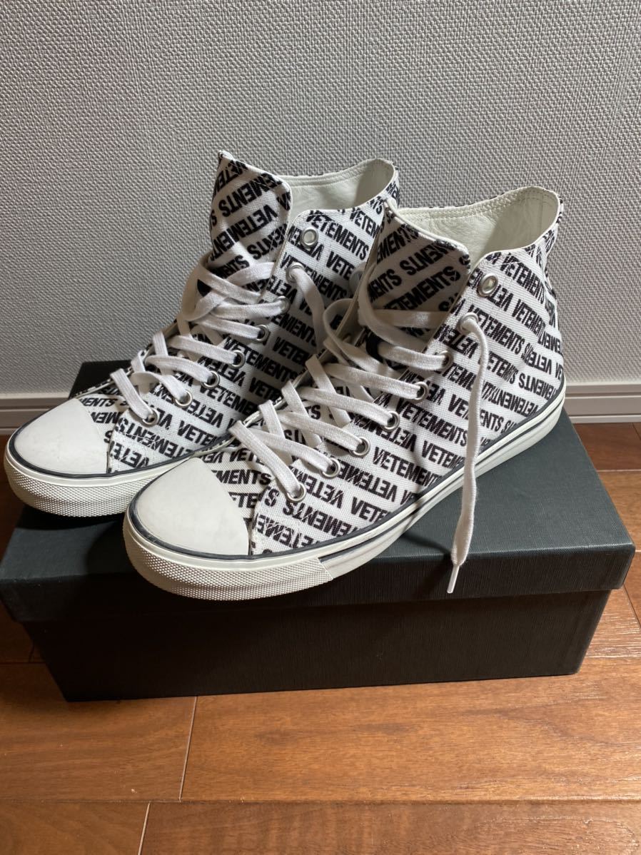  ヴェトモン ベトモン VETEMENTS 18SS ハイカットスニーカー シューズ ロゴ 総柄 41 27cm(その他)｜売買されたオークション情報、yahooの商品情報をアーカイブ公開 - オークファン その他
