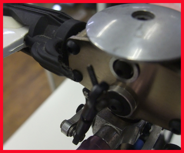 HIROBO ラジコンヘリコプター エンジン式 ヒロボー シャトル Futaba S9201 S9203 札幌市 厚別店 HIROBO ヒロボー エンジン 品 SDX 良品