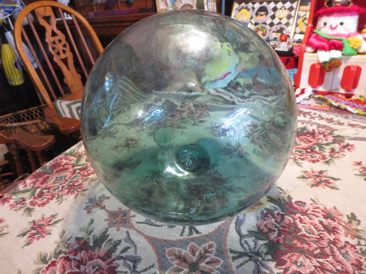 魚具、当時物ガラスの浮き球、珍品、貴重品、直径36㎝新品麻