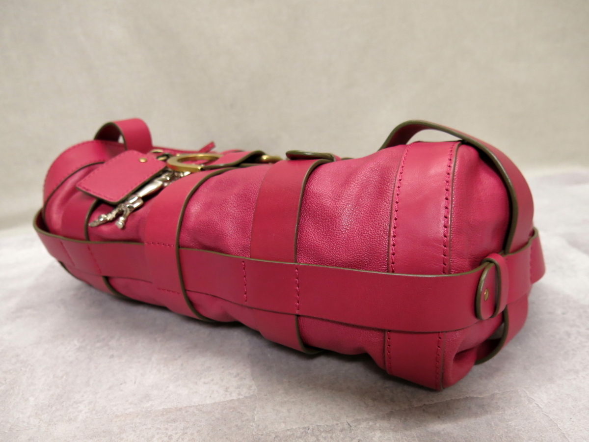クロエ ケララ レザー Chloe Yahoo!オークション 超美品 カーフ 本 - | 質屋クロエ&frasl;Chloe&frasl;バッグ&frasl;ハンドバッグ&frasl;ケララ&frasl;レザー&frasl;カーフレザー ハンドバッグ ケララ☆ レザーｘリネン Pay ブラック