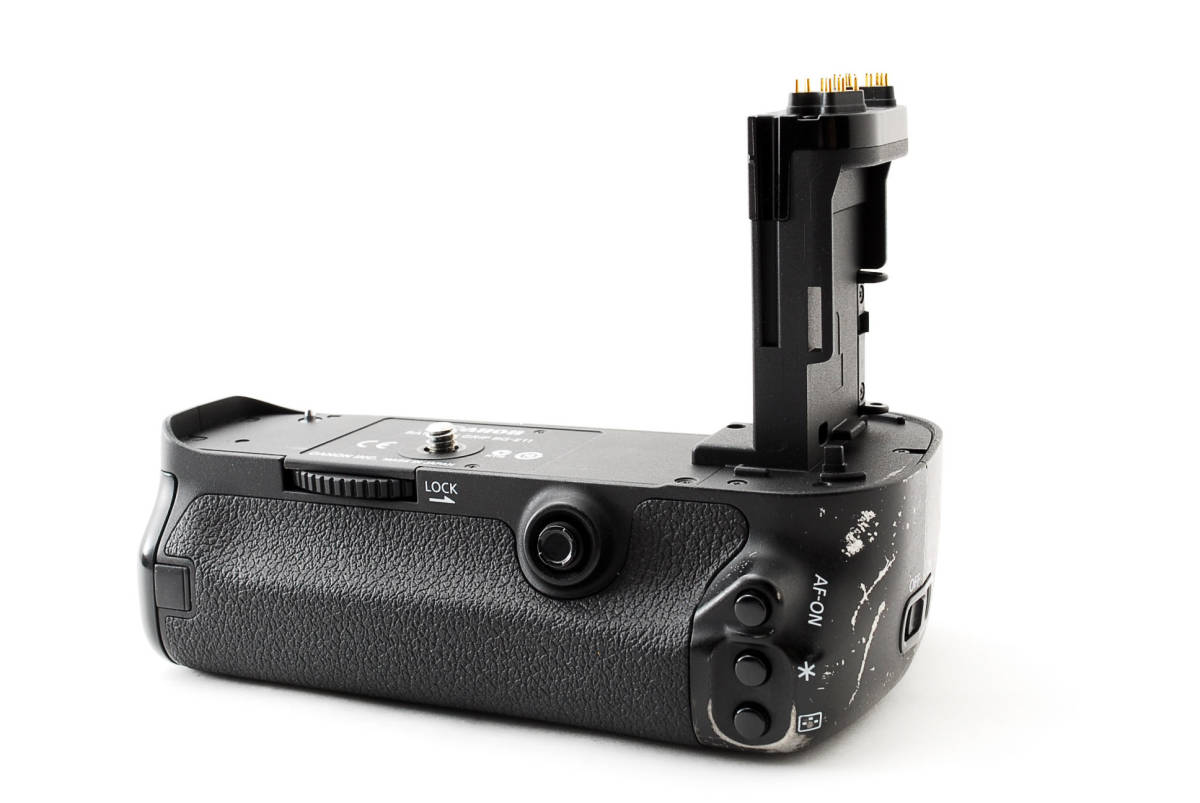 ★良品★ キャノン CANON BG-E11 Battery Grip 【EOS 5D Mark III/ 5Ds/ 5DsR用】 バッテリーグリップ #0842 #0624199 #0836